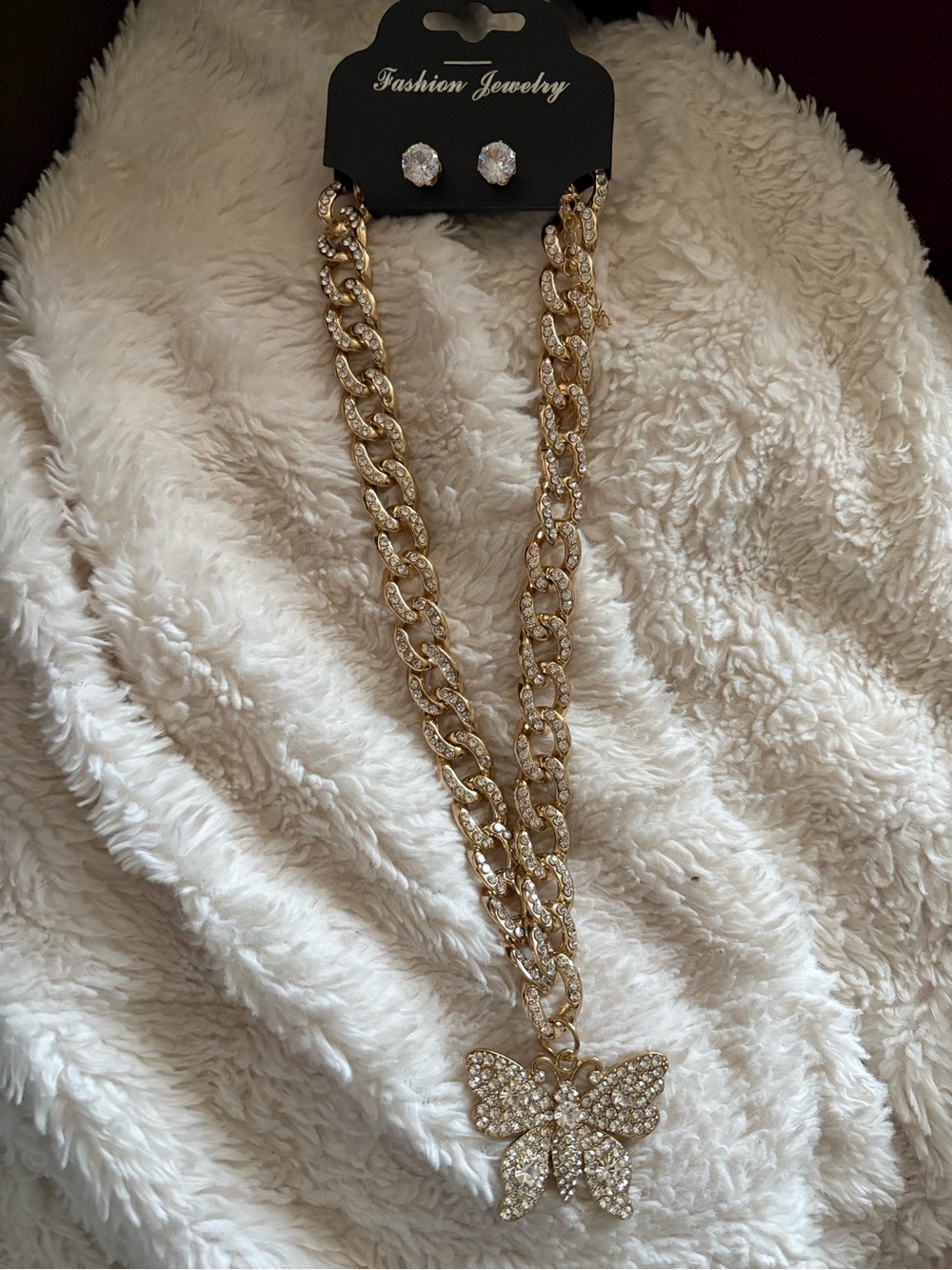 Fashion Jewelry Gold Crystal Butterfly Pendant Necklace with Studs